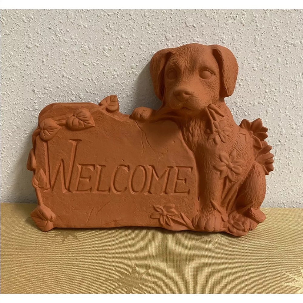 Terra Cotta Handmade Welcome Dog Sign 
Brand New